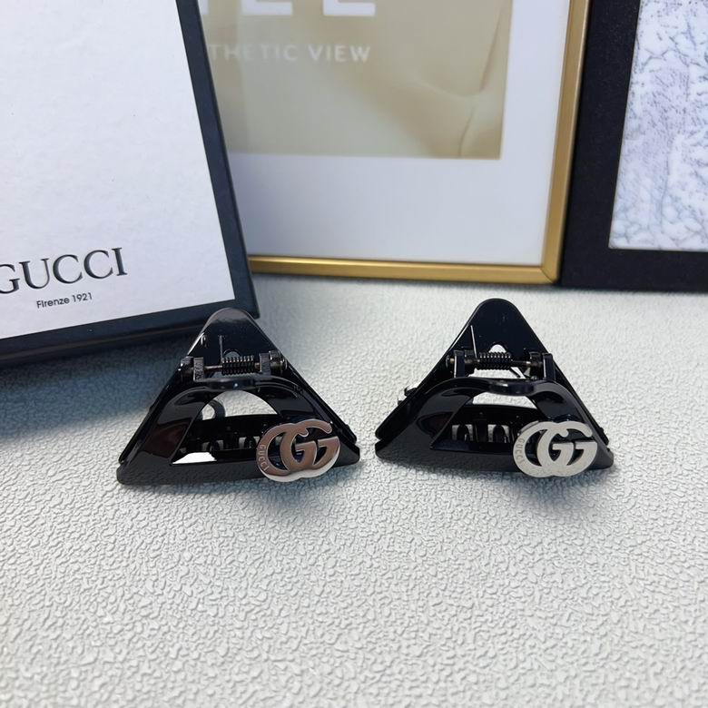 Gucci Hair Grab Clip  (1)
